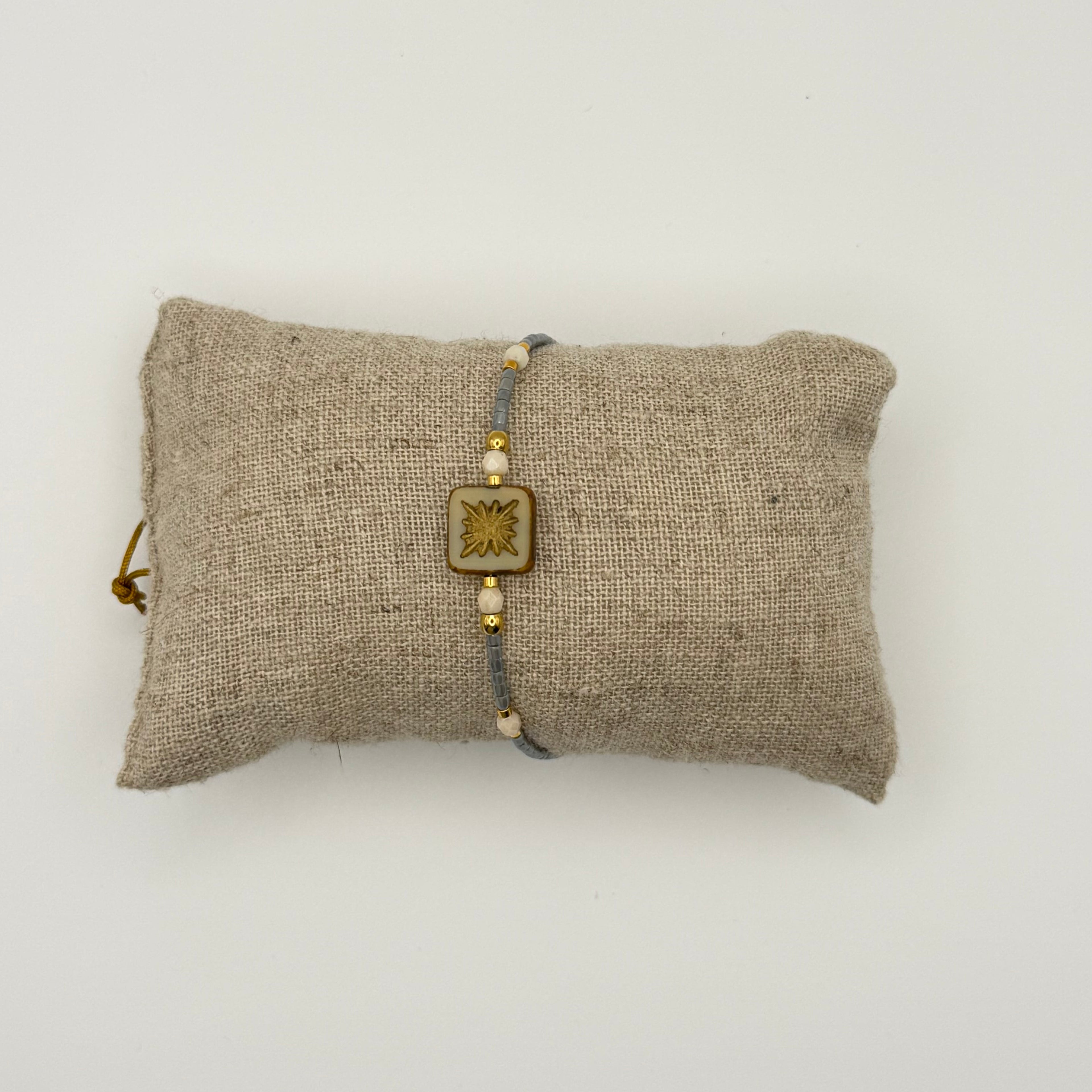 Pulsera Checa Perla